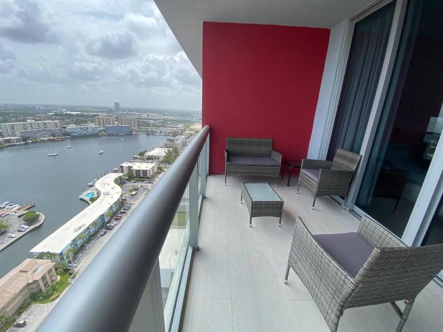 Apartment 1B-1B Amazing View BW 30A 할렌데일비치 외부 사진